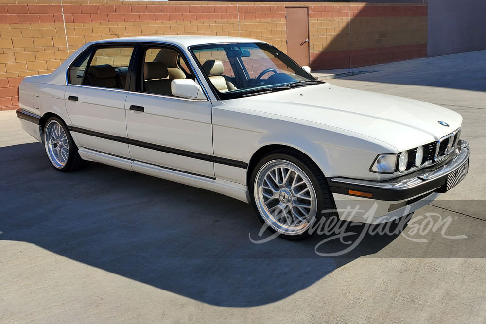 download BMW 750IL able workshop manual