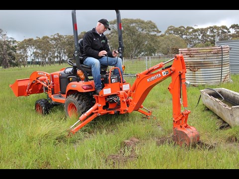 download Kubota Bx25 Tractor La240 Bt601 Attachments able workshop manual