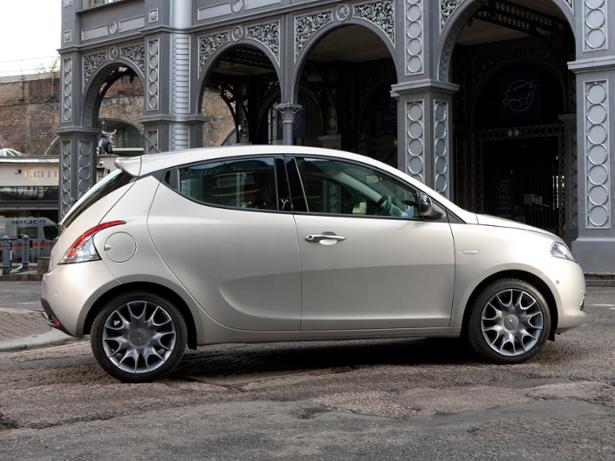 download LANCIA YPSILON able workshop manual