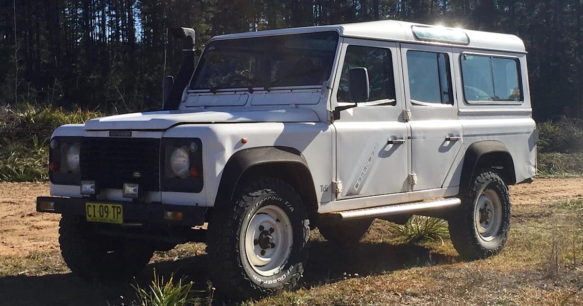 download Land Rover Defender 300 Tdi able workshop manual