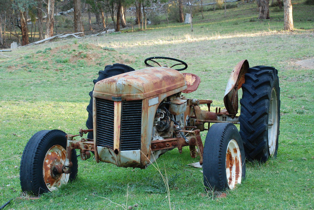 download Massey Ferguson TE 20 tractor workshop manual