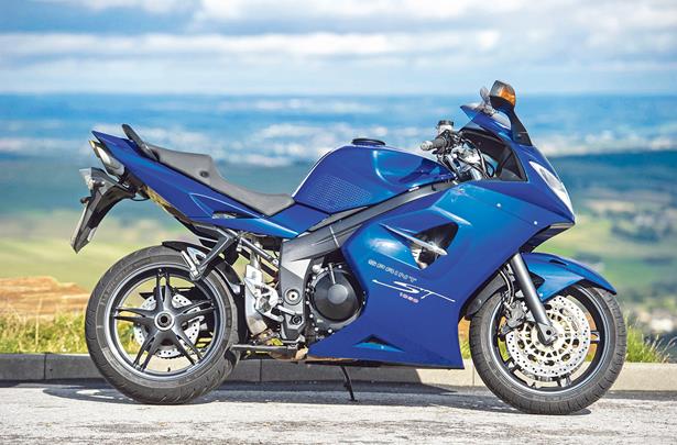 download Triumph Sprint ST 1050 ABS Motorcycle able workshop manual