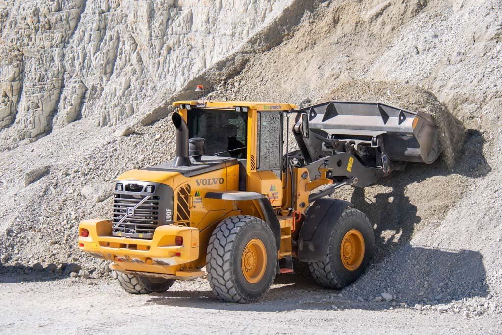 download VOLVO L90F Wheel Loader able workshop manual