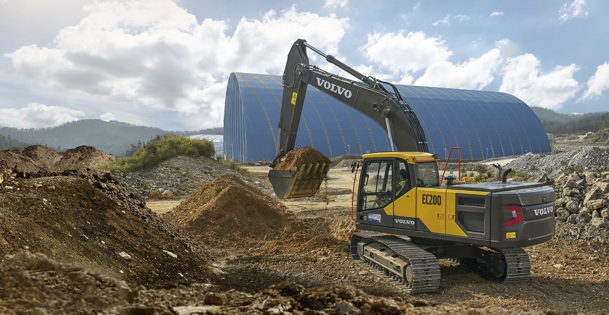 download Volvo EC200B Excavator able workshop manual